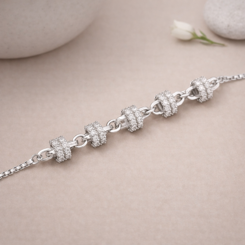 Vera Bracelet