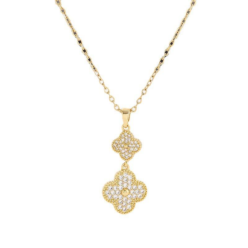 Clover Pendant Necklace