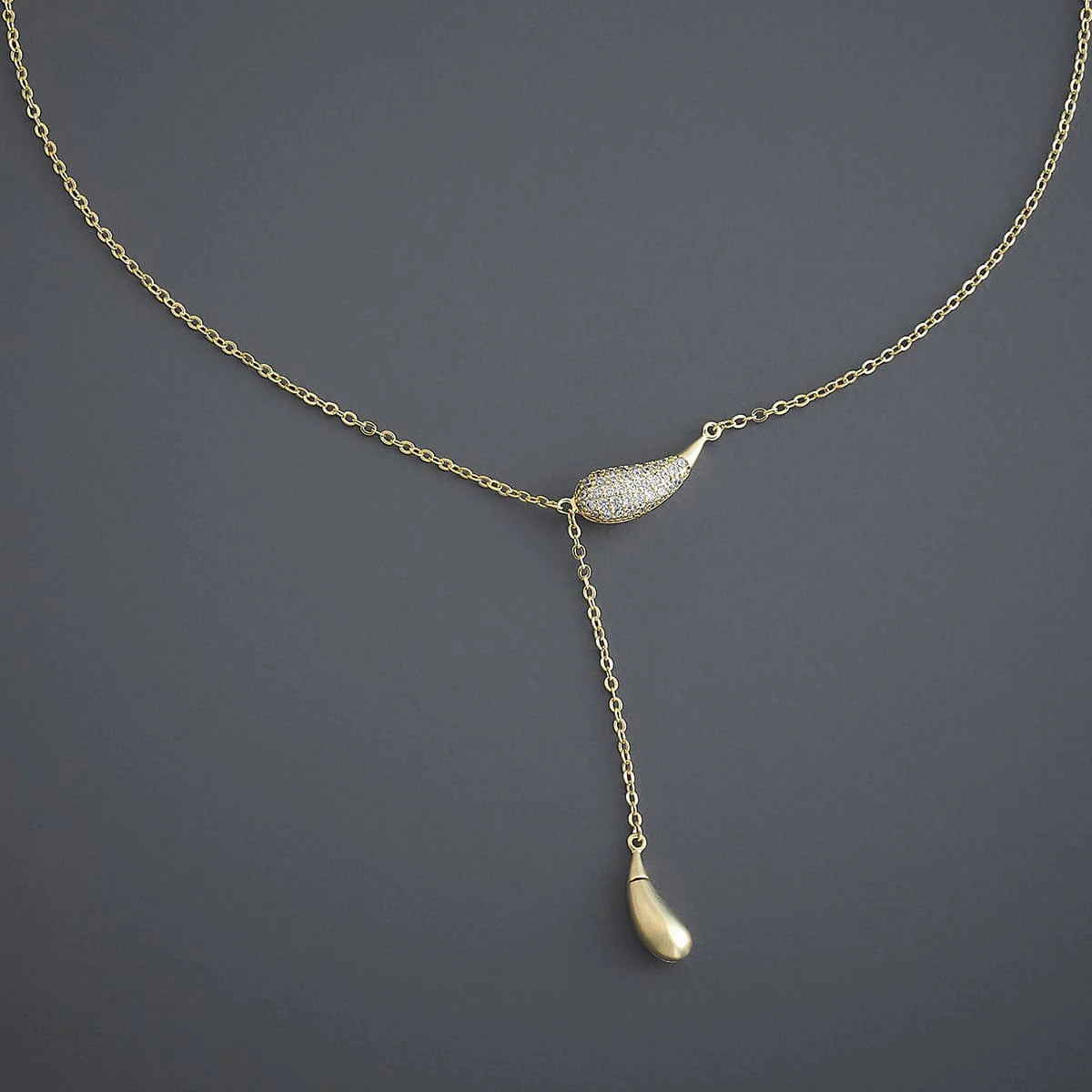 Golden Dewdrop Necklace