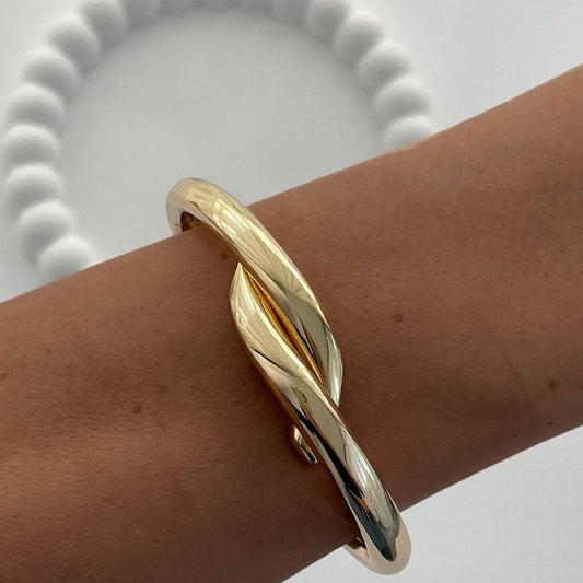 Twist Bracelet