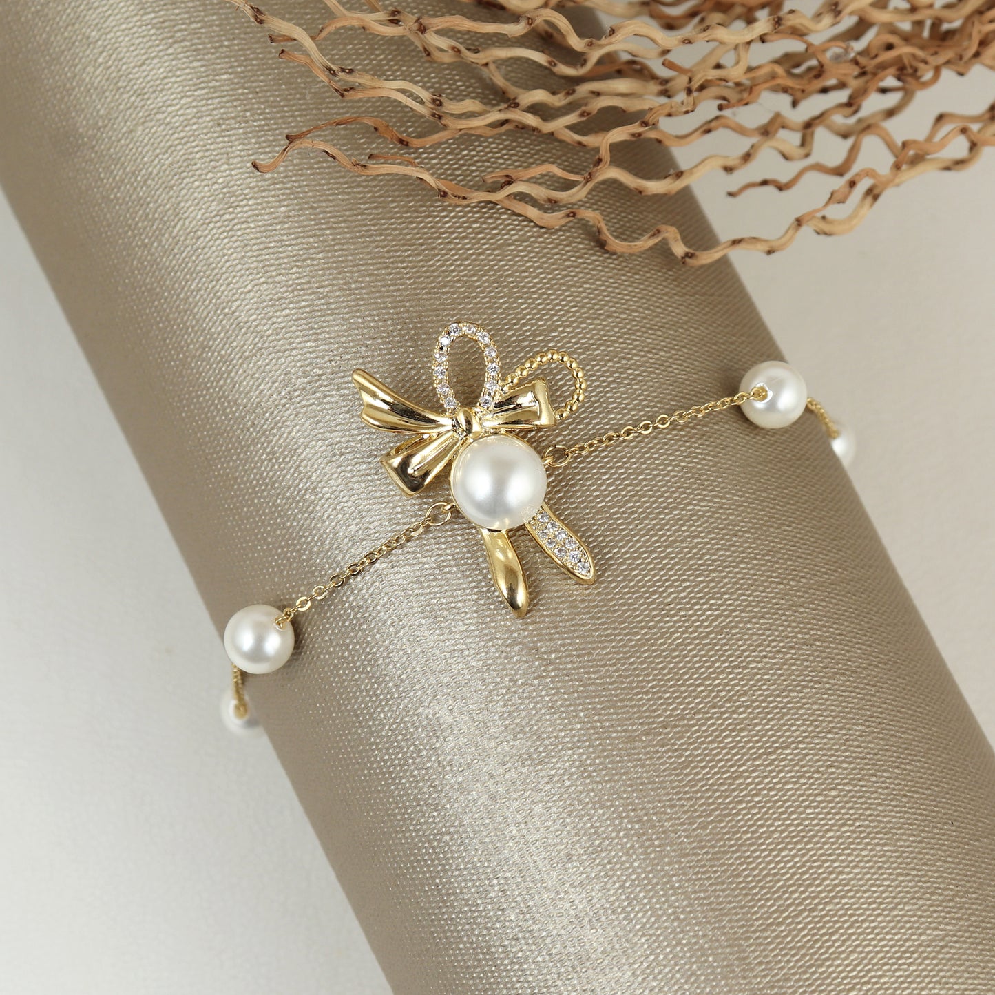 Pearl Bow Bracelet