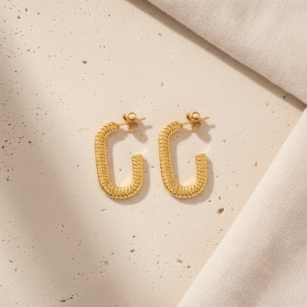 Stormi Half Hoops