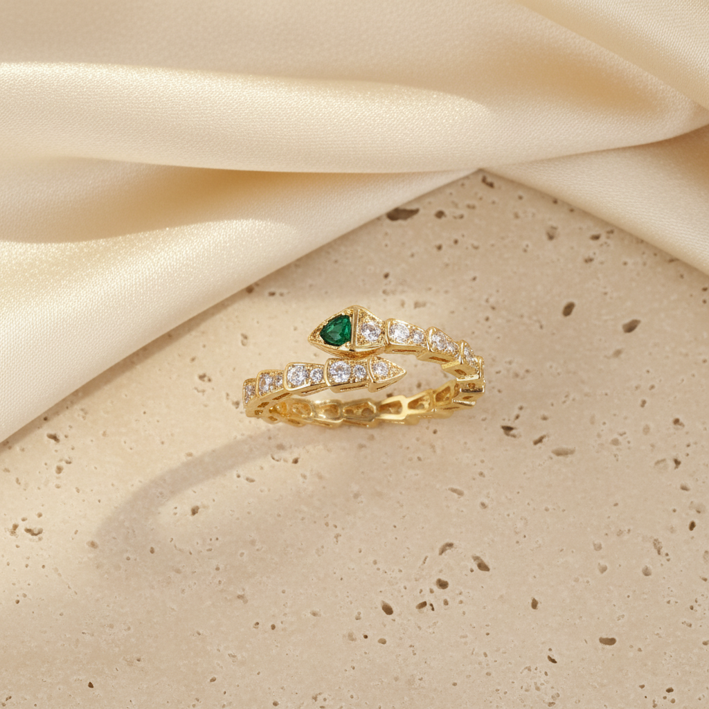 Emerald Serpenti Ring