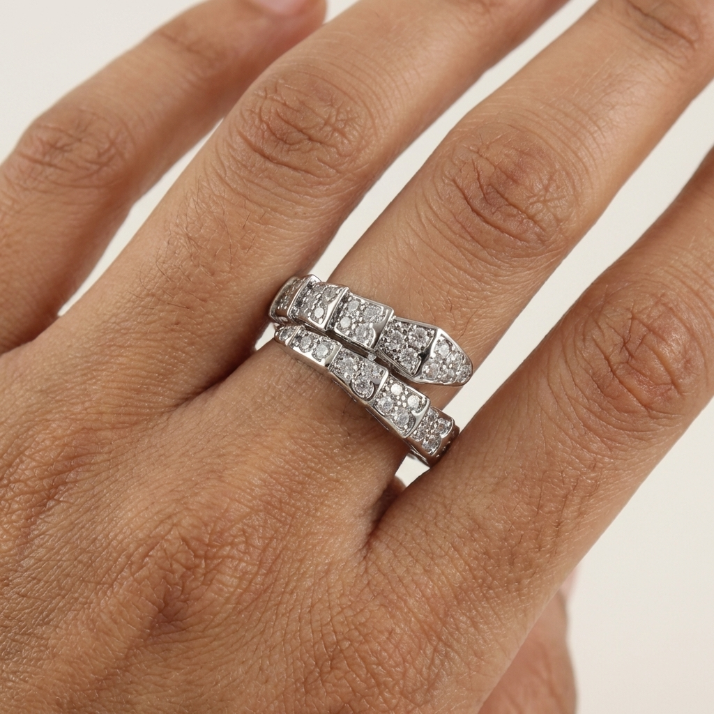 Serpenti Ring